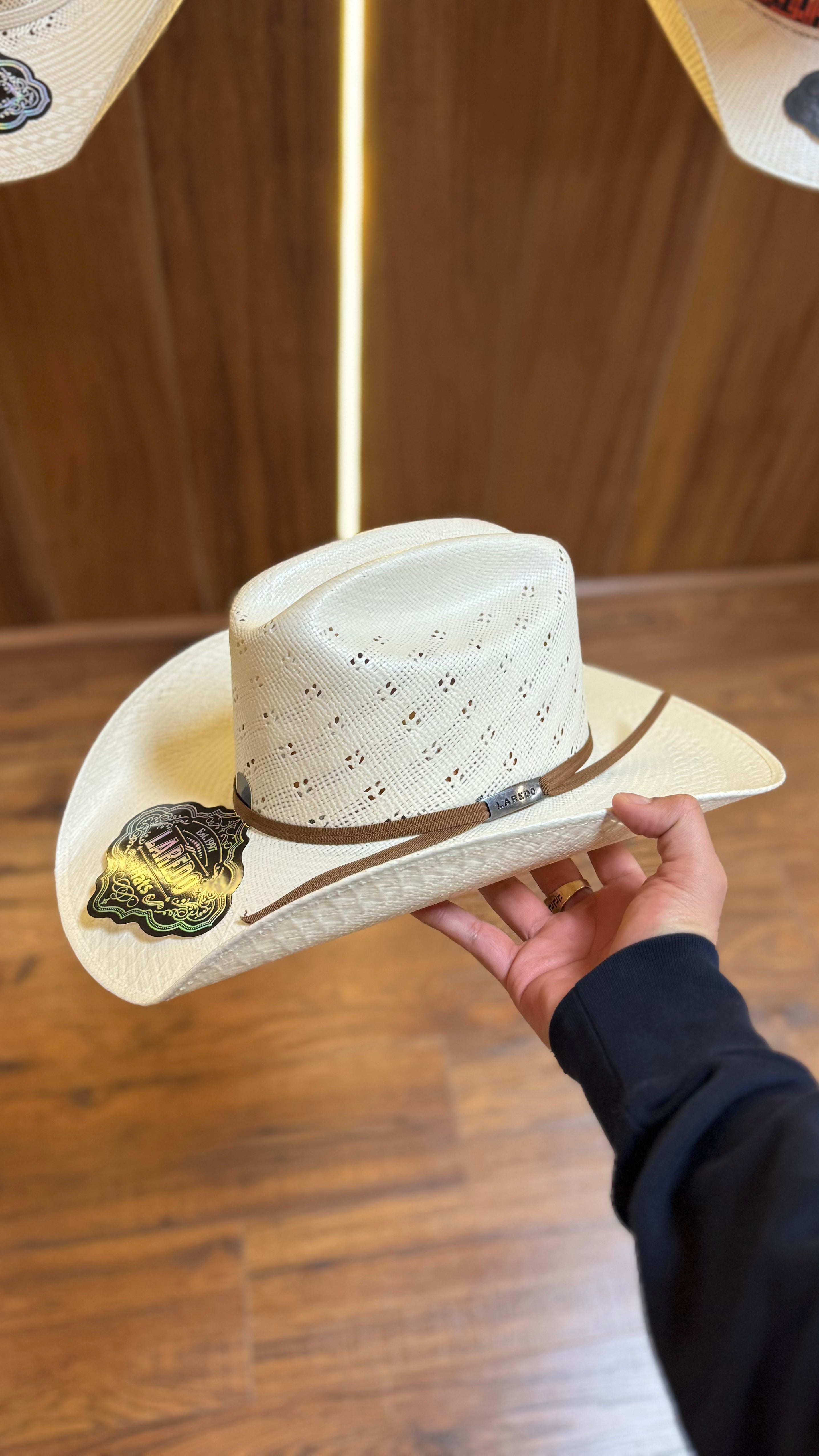 Rodeo Huellitas 300X