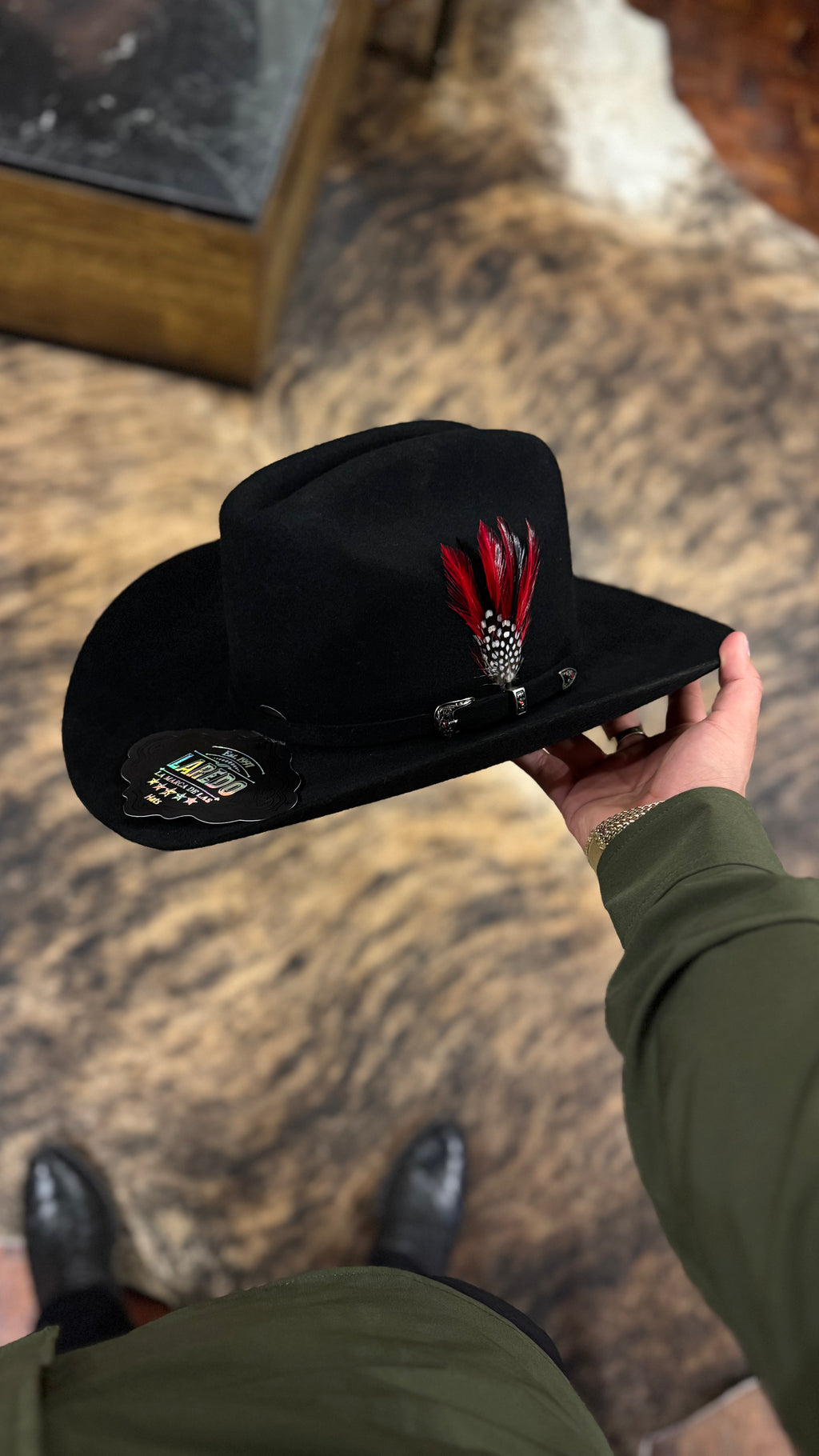 Rancher 100x Negra Pluma Roja