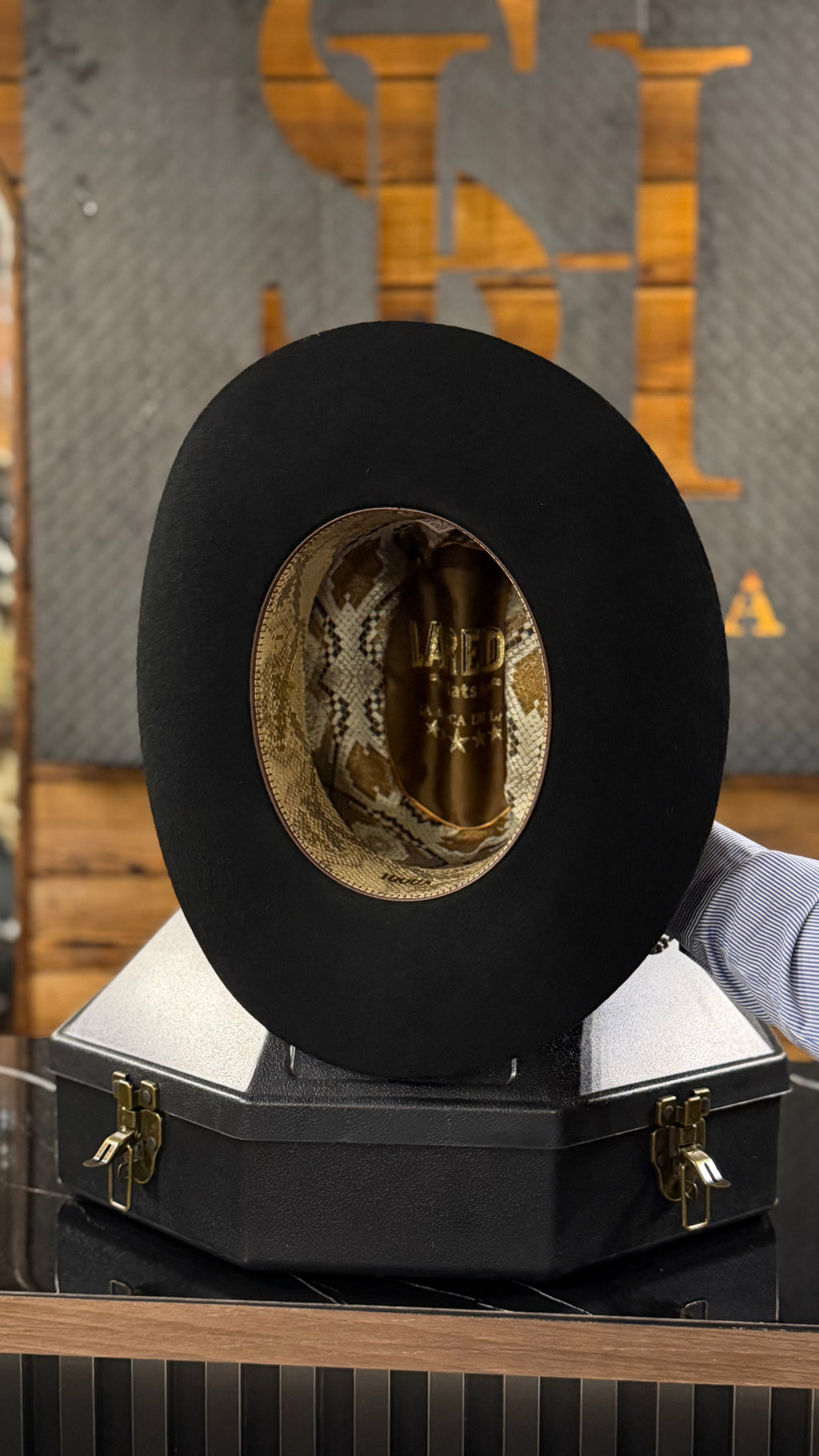 1MIL X Fina Edicion Centenario Gold