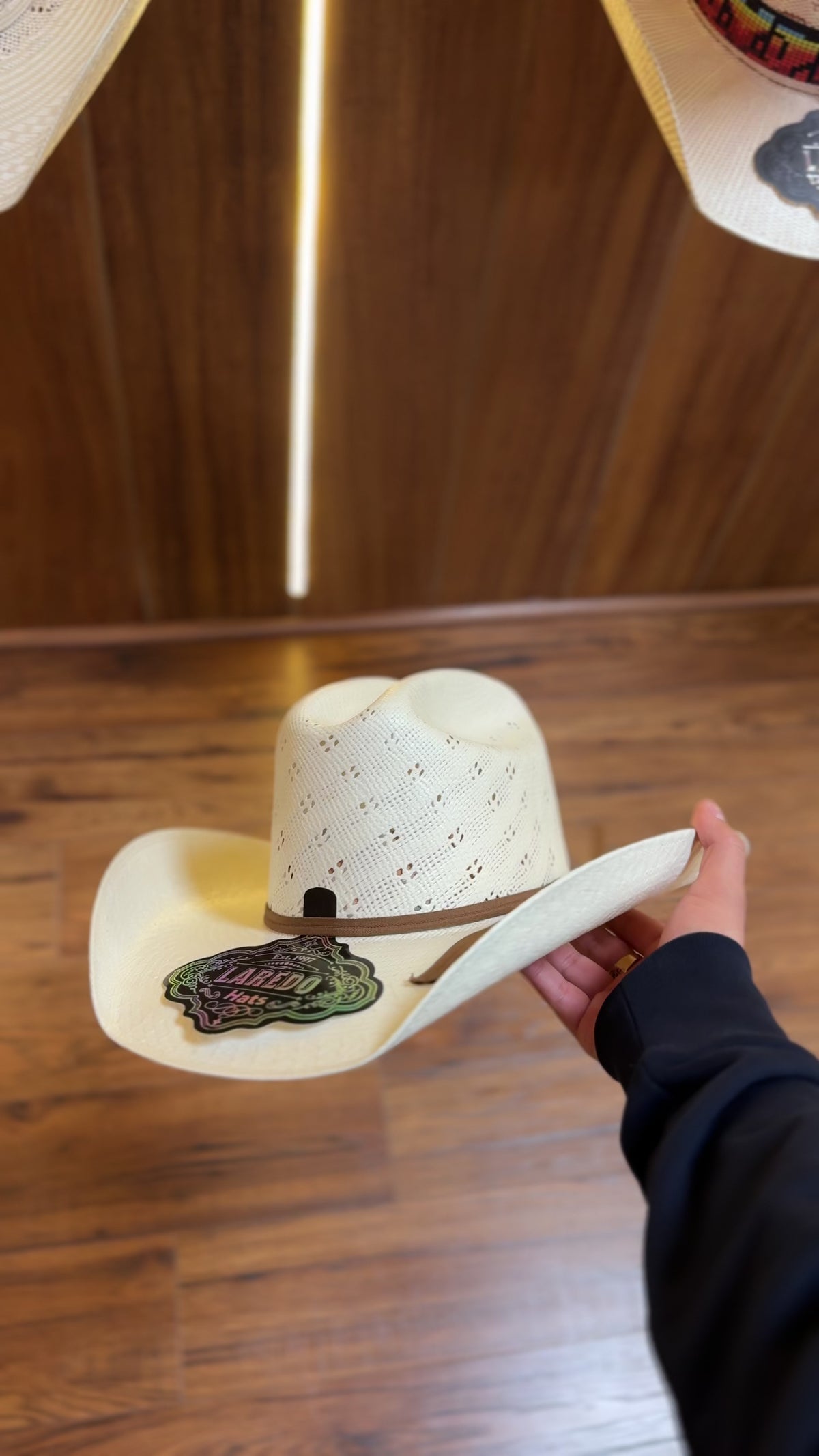 Rodeo Huellitas 300X
